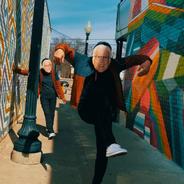 Feel Like Dancin'