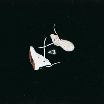 dirty white chucks - Single