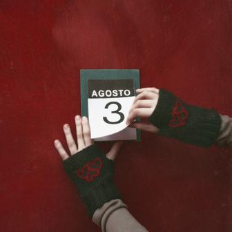 Agosto - Single