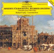 Concerto for Recorder, Strings and Harpsichord in F RV 442: 3. Allegro