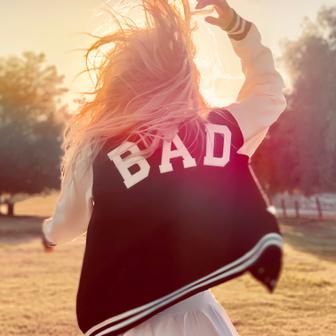 BAD (The sweater song) - Single