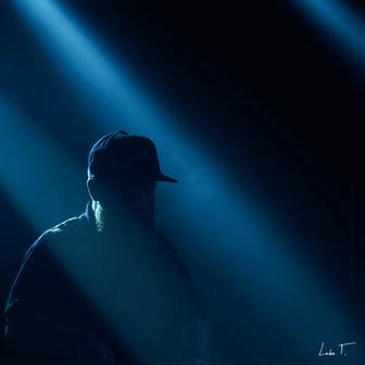 Shifting (Live at Badaboum, Paris)