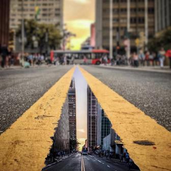 Reflet De Belle Ville