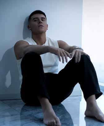 KEVIN ROLDAN
