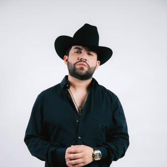 Luis R Conriquez