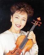 西崎崇子