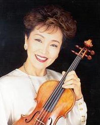 西崎崇子