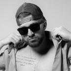 JaX T