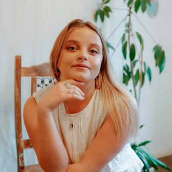 Poppy Daniels